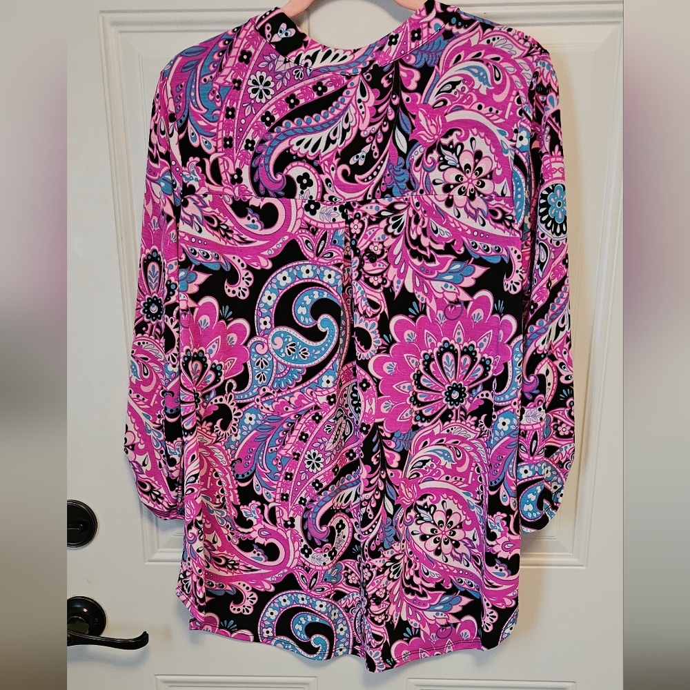 Dear Scarleyy Vibrant Paisley Women's Top - Picture 4 of 4